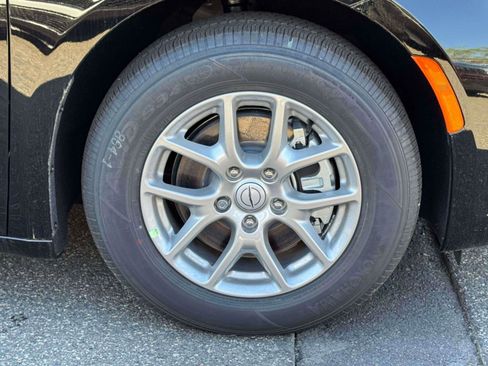 New 2026 Chrysler Pacifica Select FWD image 6