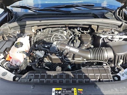 Used 2023 Jeep Grand Cherokee Altitude image 36