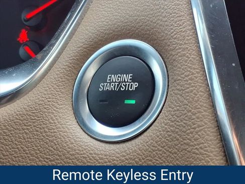 Certified 2023 Chevrolet Traverse Premier FWD image 11