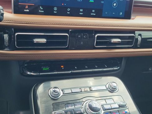 Certified 2023 Lincoln Nautilus Reserve w/ Equipment Group 201A AWD/4WD image 28