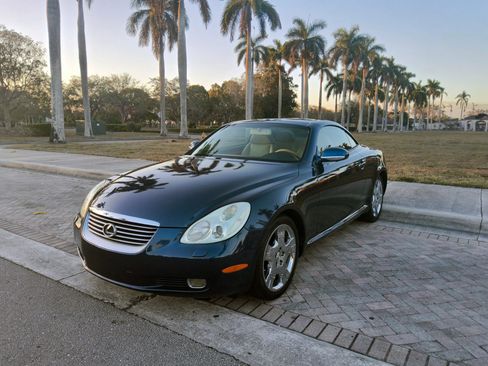 Used 2004 Lexus SC 430 Convertible RWD image 31