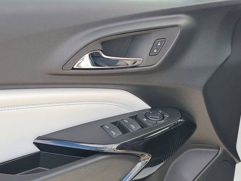 New 2026 Chevrolet Trax LT image 14