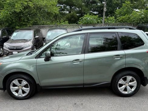 Used 2015 Subaru Forester 2.5i Premium AWD/4WD image 4