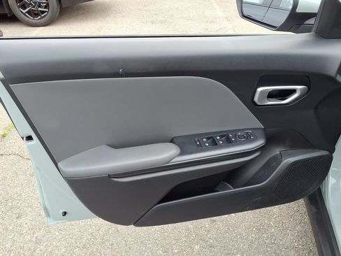 Used 2025 Kia K4 FWD image 12
