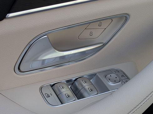 New 2026 Mercedes-Benz GLE 350 4MATIC image 16