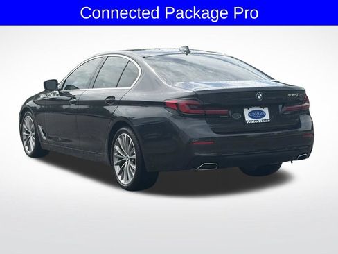 Used 2023 BMW 530i w/ Convenience Package RWD image 5