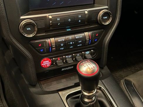 Used 2017 Ford Mustang Shelby GT350 image 34