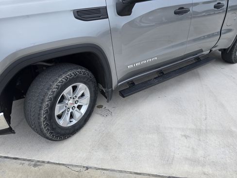 Used 2023 GMC Sierra 1500 Pro AWD/4WD image 9