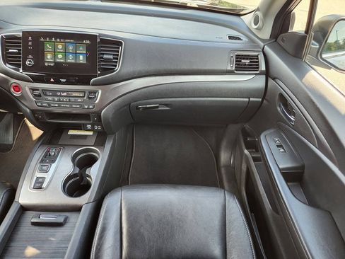Used 2022 Honda Pilot Special Edition image 17