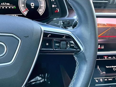 Used 2022 Audi A6 Premium Plus w/ Premium Plus Package image 12