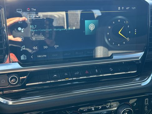 Used 2023 Chevrolet Silverado 1500 RST w/ All Star Edition Plus image 29