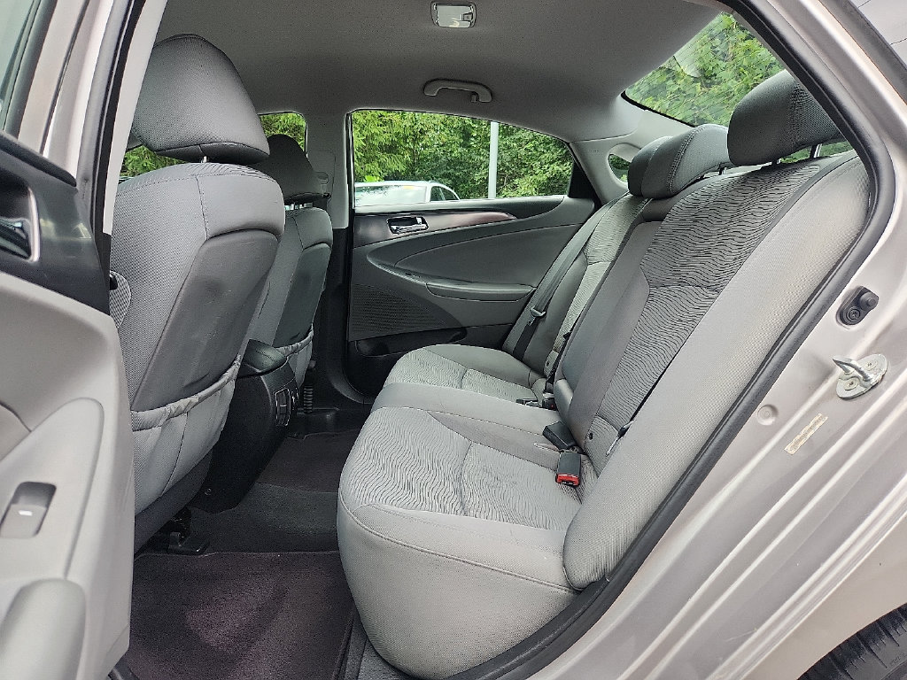 Used 2011 Hyundai Sonata Hybrid FWD image 15