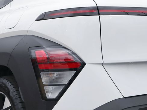 Used 2024 Hyundai Kona SEL w/ Convenience Package image 34