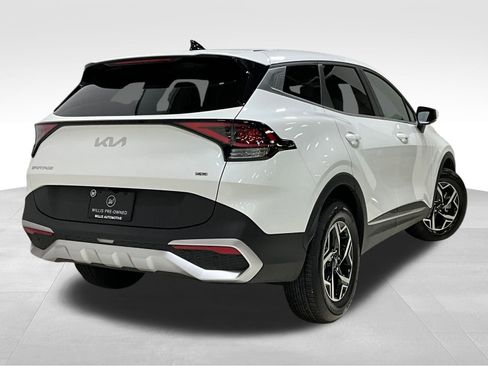 Used 2024 Kia Sportage LX image 5