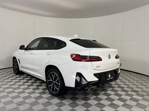 Used 2023 BMW X4 xDrive30i w/ M Sport Package image 5