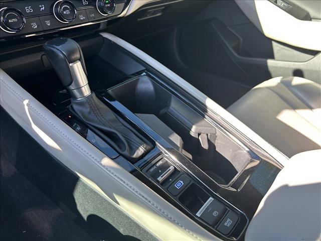 Used 2024 Honda Accord Touring image 16