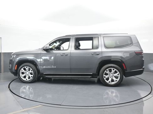 Used 2022 Jeep Wagoneer Series II image 3