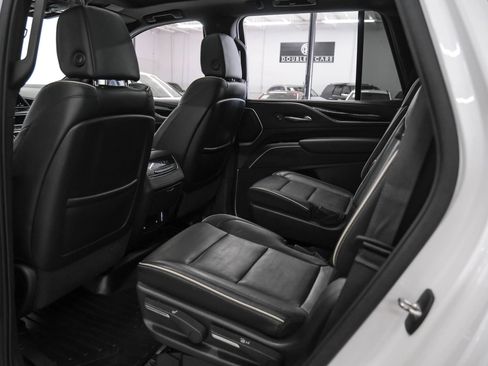Used 2021 Cadillac Escalade Sport RWD image 35