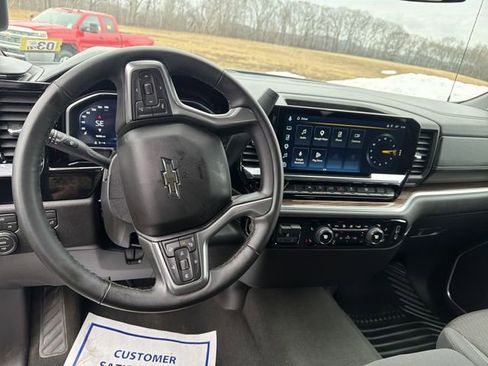 Used 2026 Chevrolet Silverado 1500 RST AWD/4WD image 10