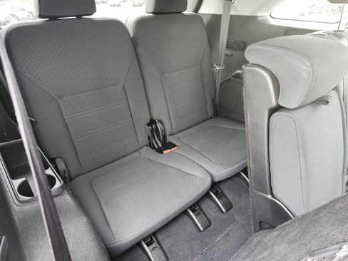 Used 2019 Kia Sorento L FWD image 18