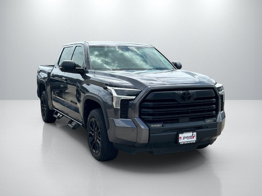 Used 2023 Toyota Tundra SR5 w/ SR5 Convenience Package AWD/4WD image 3