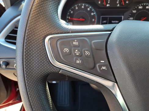 Used 2024 Chevrolet Malibu LT image 19