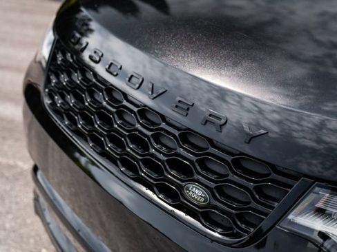 Used 2023 Land Rover Discovery HSE R-Dynamic AWD/4WD image 19