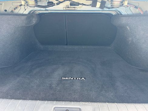 Used 2025 Nissan Sentra SV FWD image 25