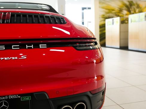 Used 2024 Porsche 911 Carrera S RWD image 12