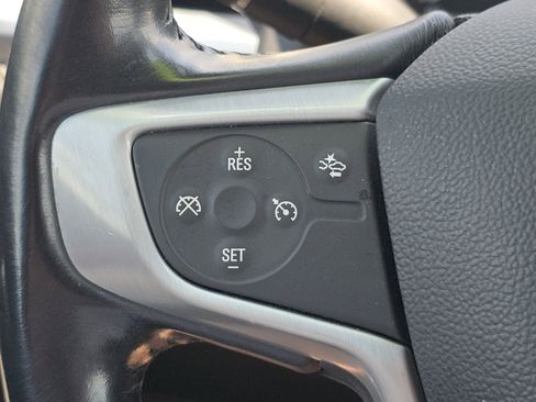 Used 2021 GMC Acadia SLT w/ Premium Package FWD image 14