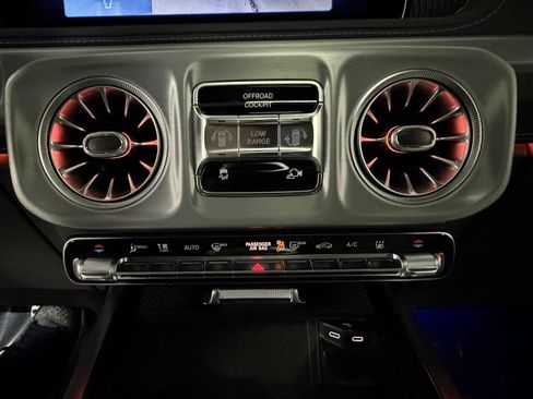 Used 2025 Mercedes-Benz G 580 w/ EQ Technology image 33