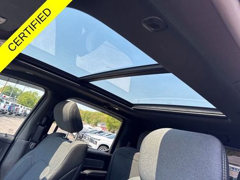 Used 2022 RAM 1500 Big Horn AWD/4WD image 2