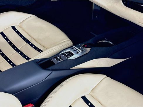 Used 2025 Ferrari 296 GTS RWD image 20