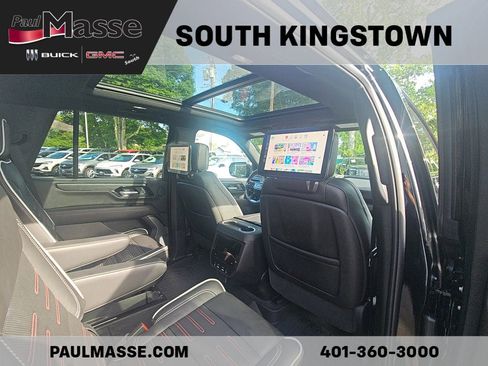 Used 2025 GMC Yukon AT4 Ultimate AWD/4WD image 23