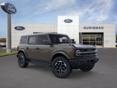 New 2026 Ford Bronco Outer Banks