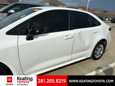 Used 2025 Toyota Corolla LE FWD image 6