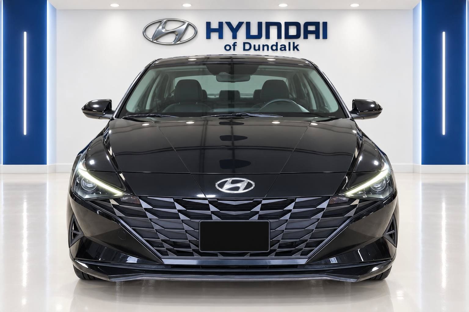 Used 2022 Hyundai Elantra SE FWD image 5