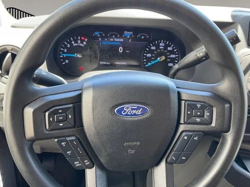 Used 2022 Ford E-350 and Econoline 350 Super Duty RWD image 10