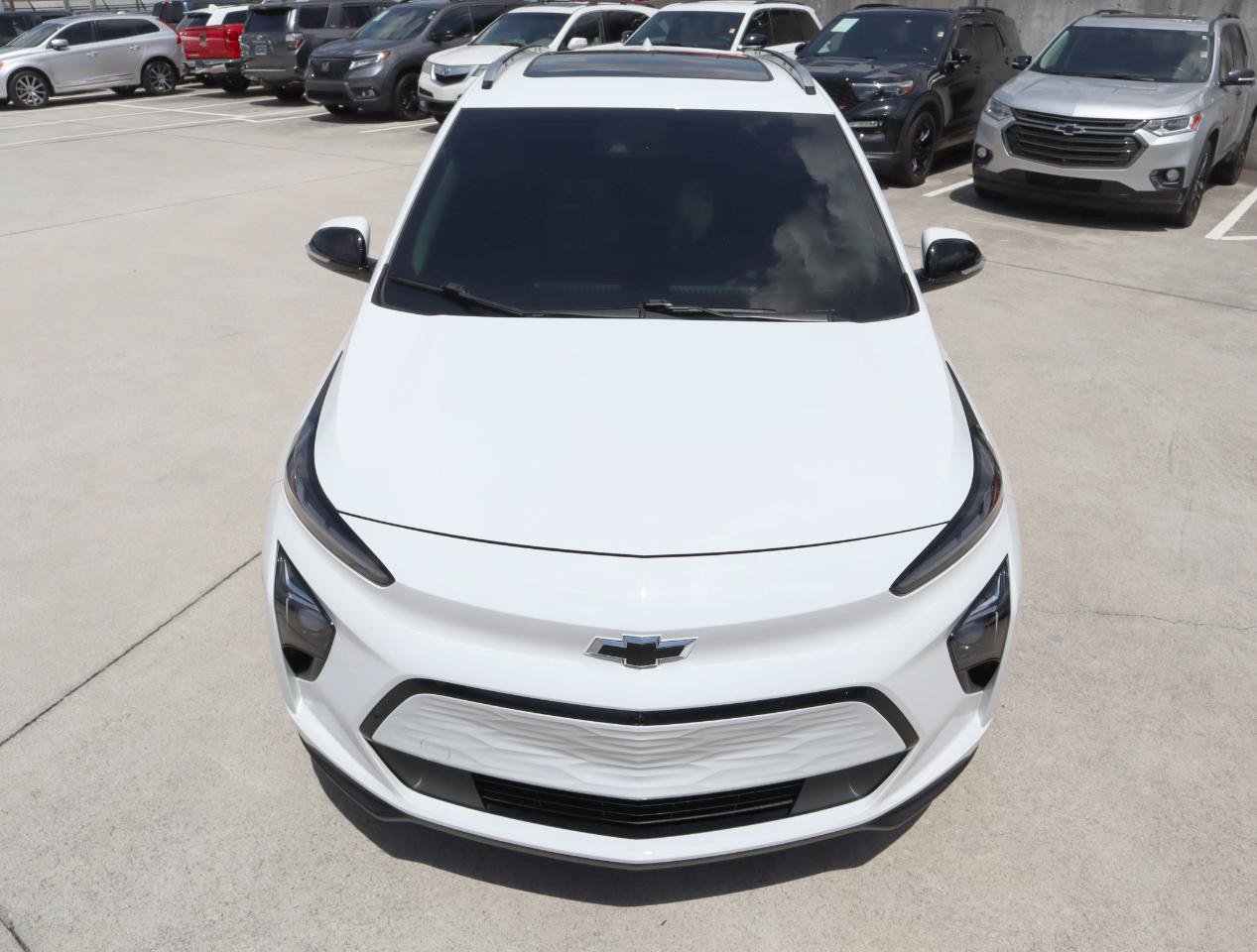 Used 2022 Chevrolet Bolt EUV Premier w/ Launch Edition FWD image 10