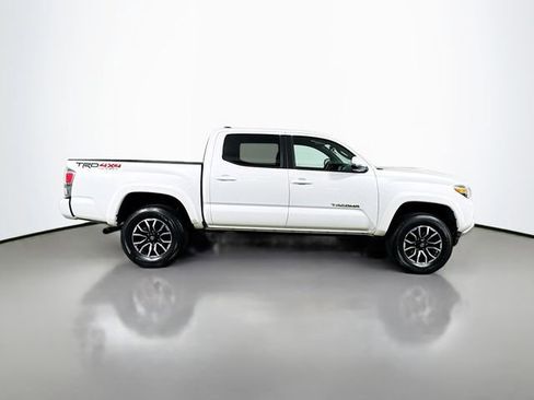 Used 2023 Toyota Tacoma TRD Sport AWD/4WD image 9