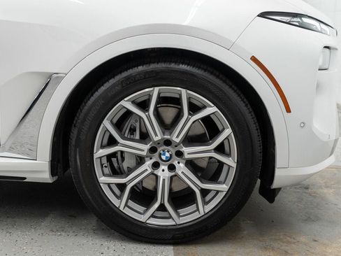 Used 2025 BMW X7 xDrive40i w/ Premium Package AWD/4WD image 46