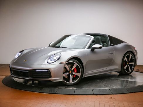 Certified 2023 Porsche 911 Targa 4S AWD/4WD image 1