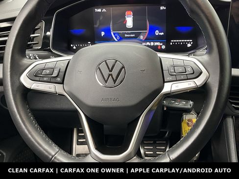 Used 2025 Volkswagen Jetta Sport image 11