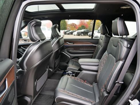 Certified 2022 Jeep Grand Cherokee L Summit w/ Advanced Protech Group IV image 39