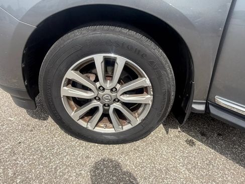 Used 2015 Nissan Pathfinder SL w/ SL Premium Package FWD image 30