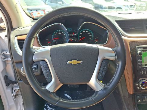 Used 2016 Chevrolet Traverse LT AWD/4WD image 21