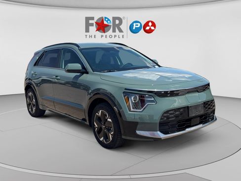 Used 2024 Kia Niro Wind FWD image 7