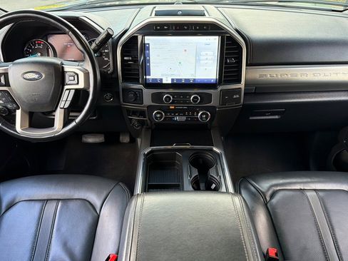 Used 2022 Ford F450 Platinum w/ FX4 Off-Road Package image 13