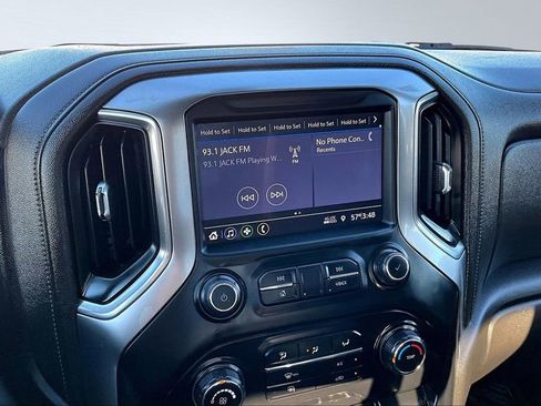 Used 2020 Chevrolet Silverado 1500 LT image 10