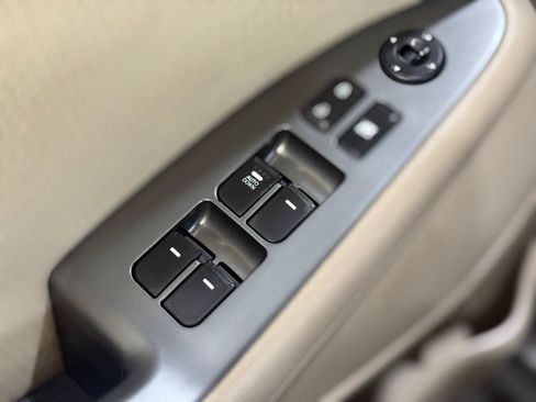Used 2015 Kia Optima LX FWD image 26